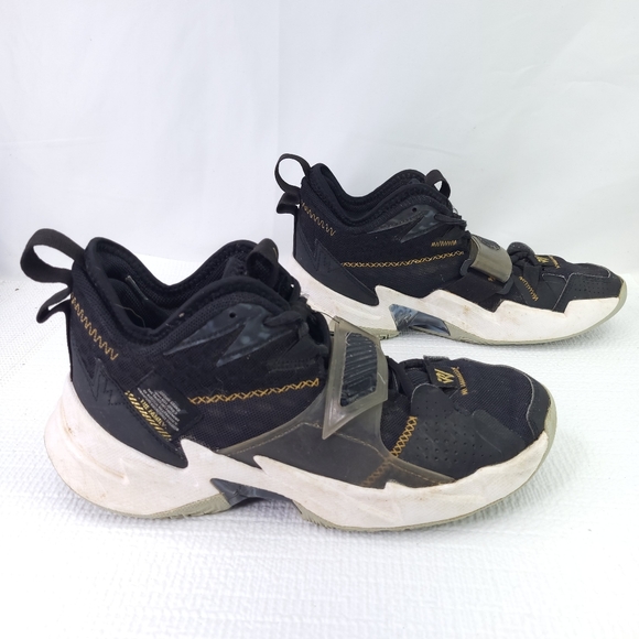 Jordan Why Not Zer0.3 The Family Nike Russell Westbrook Basketball Shoes Sz 6.5Y - Picture 1 of 9